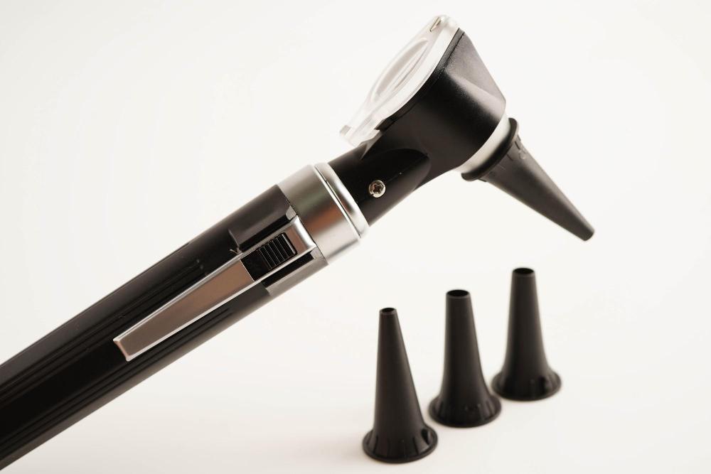 Diagnostic Devices for Eye and ENT (Ear, Nose & Throat)